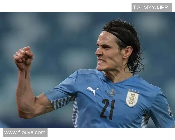 足球球星如何通过科学训练提升技术与体能全方位解析